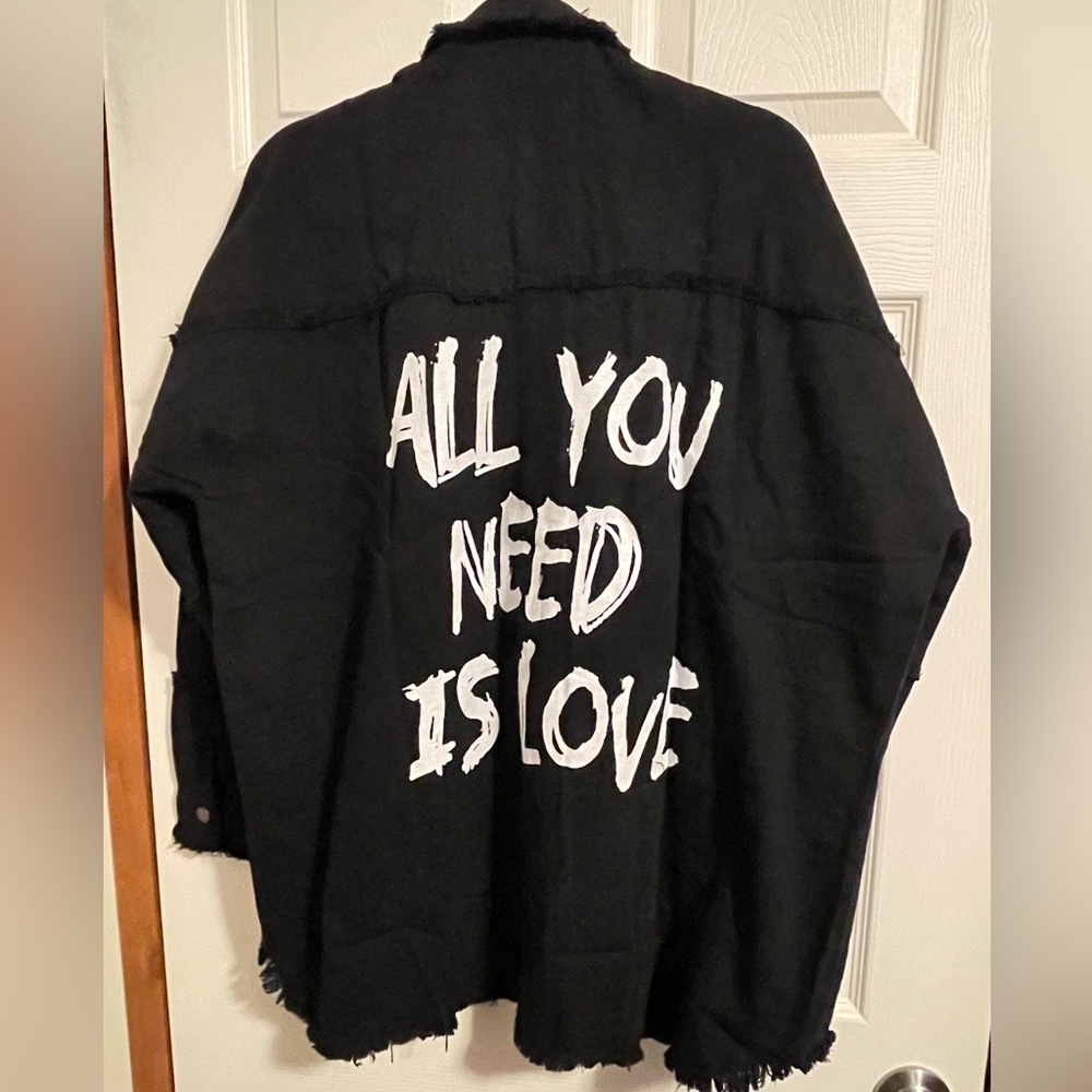 Elan Black Utility Jacket with White Slogan - Picture 4 of 6